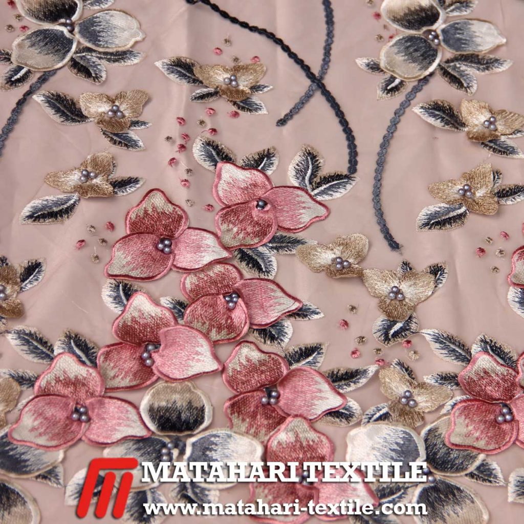 Elie Saab Floral Applique 3D 02