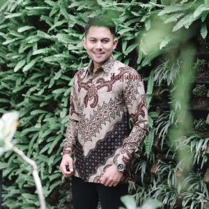 Jayabaya Batik KAMA III Kemeja Batik Pria Lengan Panjang