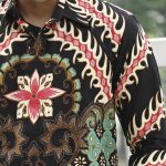 Jayabaya Batik Parama Kemeja Batik Pria Lengan Panjang