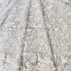 EMBROIDERY TULLE FLORAL APPLIQUE - OFFWHITE