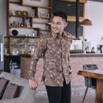 Jayabaya Batik Zamrud II Kemeja Batik Pria Lengan Panjang