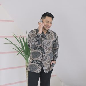 Jayabaya Batik Andaru Kemeja Batik Pria Lengan Panjang